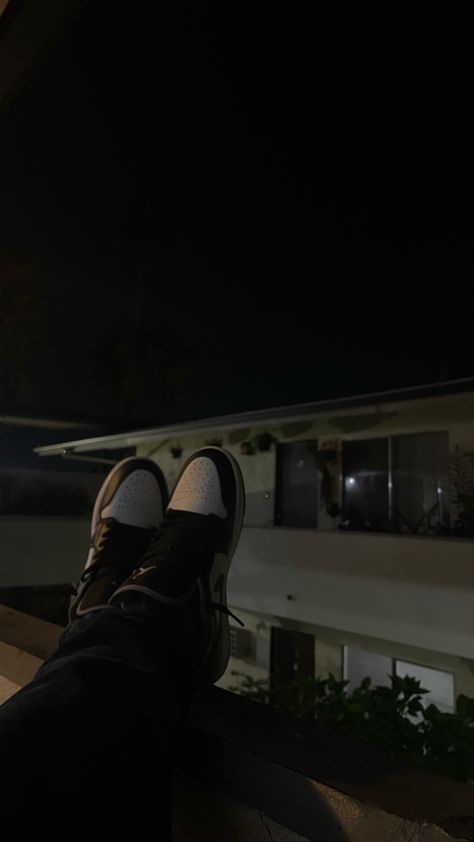 #balcony #night #thinkpositive #latenightthoughts #aesthetic Balcony Night Aesthetic, Balcony Aesthetic Night, Boxer Aesthetic, Home Balcony, Apartment Balconies, Just A Game, Night Aesthetic, Awesome Anime, Sneaker Shopping