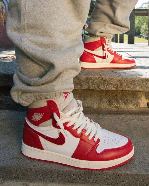 Jordan 1 Red And White, Jordan 1s Red, Red Jordan 1 Outfit, Nike Jordan Red, Red Air Force 1, Jordan Retro Low, Air Jordan 1 Red, Outfits With Jordan 1s, Cute Jordans