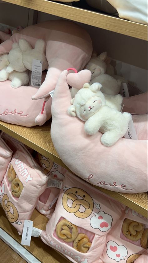 #miniso #plushies #animals #sheep #sheeps #stuffedanimal #plushy Miniso Cute Stuff, Miniso Stuff Toys, Soft Toys Aesthetic, Sheep Plushies, Miniso Plush, Miniso Plushies, Plushies Animals, Sheep Plush, Iphone Wallpaper Classy