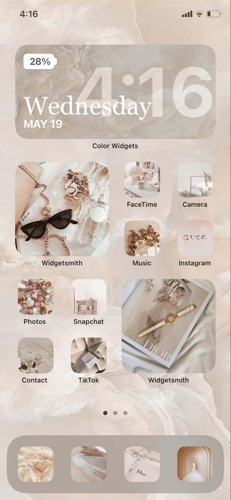 A beige aesthetic wallpaper Beige Iphone Theme Ideas, Gold Homescreen Aesthetic, Biege Colour Wallpaper Aesthetic Iphone, Beige Ios 16 Homescreen, Light Beige Aesthetic Wallpaper, Korean Beige Aesthetic Wallpaper Iphone, Beige Iphone Homescreen, Aesthetic Beige Homescreen, Beige Aesthetic Wallpaper Ipad