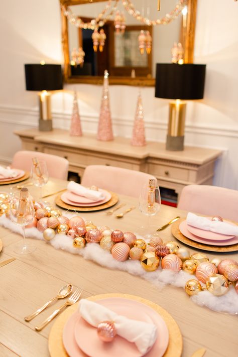 Pink Christmas Decorations Table, Pink Christmas Dessert Table, Pink And Gold Dining Room, Pink And Gold Christmas Table Decor, Pink Christmas Sleepover, Pink Christmas Table Decorations, Pink White And Gold Christmas Decor, Pink And Gold Tablescape, Pink Christmas Girls Night