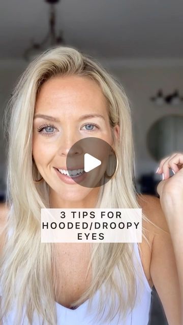 Droopy Eye Makeup, Nude Eyeliner, Contour Eyeshadow, Makeup Routines, Droopy Eyelids, Contour With Eyeshadow, Droopy Eyes, Stylish Outfits For Women Over 50, Hair And Makeup Tips