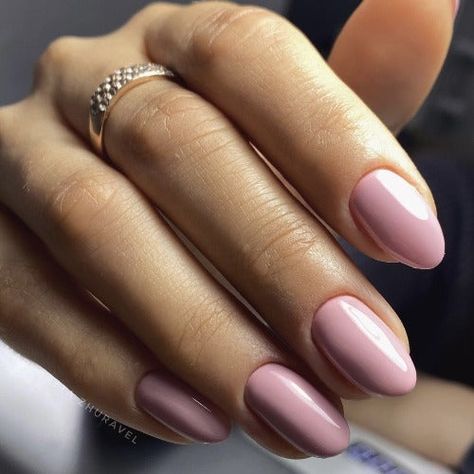 Dusky Pink Nails, Nude Spring Nails, Dusty Pink Nails, Spring Acrylic Nails, Round Nails, Oval Nails, Dusky Pink, Elegant Nails, Elegant Designs