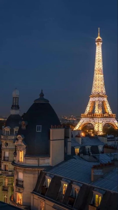 Paris Dream, France Aesthetic, Paris Vibes, Paris Wallpaper, Parisian Life, Paris Pictures, Paris Aesthetic, The Eiffel Tower, City Aesthetic