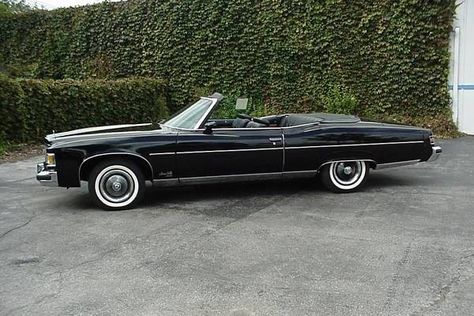 Pontiac Convertible, 1970s Cars, Vintage Convertible, Convertible Cars, Marine City, Flashy Cars, Pontiac Catalina, Car Furniture, Pontiac Cars