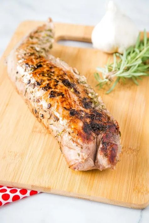 Sous Vide Pork Tenderloin - A fool-proof way to get the most tender, flavorful, and delicious pork tenderloin ever! Sou Vide Pork Tenderloin, Pork Tenderloin Sous Vide Recipe, Sous Vide Turkey Tenderloin, Sous Vide Pork Tenderloin Recipes, Pork Tenderloin Sous Vide, Sous Vide Pork Loin, Sous Vide Pork Tenderloin, Roasted Turkey Recipe, Sous Vide Pork