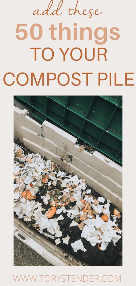 50+ THINGS YOU CAN COMPOST - Tory Stender Compost Pile, Cow Manure, Eating Bananas, Yard Waste, Garden Compost, Corn On Cob, Peeling Potatoes, Dry Leaf, Pet Rabbit