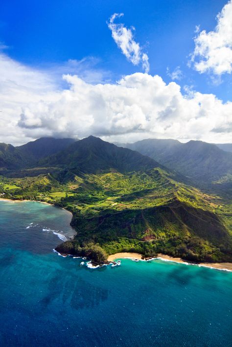 Hawaii Nature Aesthetic, Hawaii Scenery Photography, Hawaiian Ocean, Hawaii Lanikai Beach, Hawaii Sea, Hawaii Above The Clouds, Kauai Island, Island Aerial View, Colombia Travel