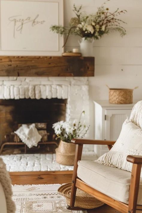 Rustic Charm: My Top Farmhouse Mantel Ideas Farmhouse Mantel Ideas, Rustic Charm Decor, Farmhouse Mantel, Mantel Ideas, Lake House Kitchen, Mantel Design, Backyard Balcony, Rustic Fireplaces, Mantel Decor