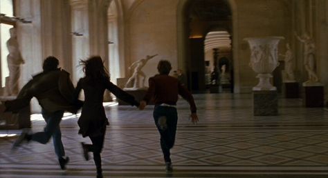 Running through the louvre Jules Et Jim, Heist Society, Connie Springer, Living In London, Dark Academia Aesthetic, The Secret History, Academia Aesthetic, Alfred Hitchcock, Heroes Of Olympus