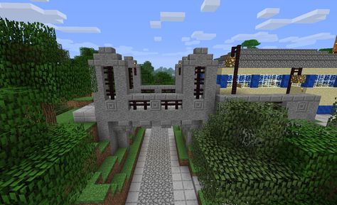 I had Hollywood Blvd. go up the hill, but then there was a gap, so I built a bridge. Loosely based on the 4th Street Bridge in Downtown LA. Minecraft Houses Xbox, Minecraft Aesthetic, Minecraft Images, Hollywood Blvd, Minecraft Wallpaper, 4th Street, Incubus, Minecraft Buildings, Minecraft Builds