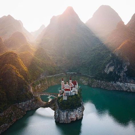 Kelsey Johnson, Visit China, Castle Hotel, Photo Caption, Beautiful Destinations, Kale, Places To Travel, Travel Blog, Travel Inspiration