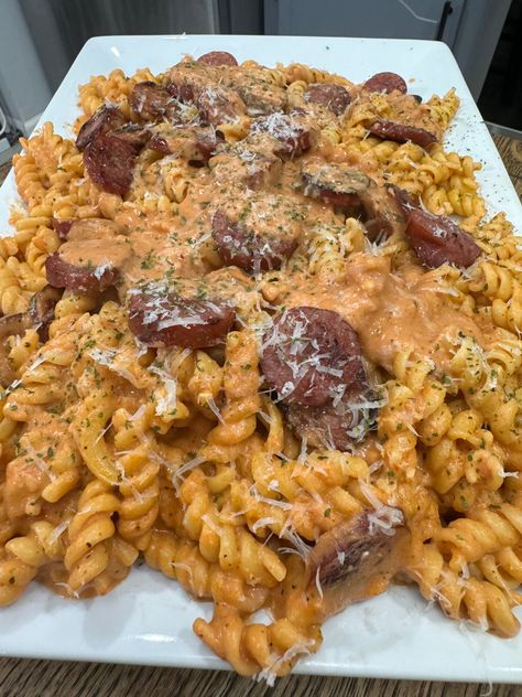 Creamy Smoked Sausage Pasta Pasta Recipes With Kielbasa, Creamy Smoked Sausage Pasta Recipes, Pasta With Sausage Links, Meals With Eckrich Sausage, Simple Smoked Sausage Recipes, Meals Under 15 Dollars, Recipes For Dinner With Sausage, Andouille Sausage Skillet, Recipes With Conecuh