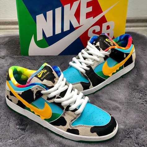 our hot items these day #sbdunks #benandjerrys #hotitem #bestseller #sneakerheads #kicksonfire #ootd Chunky Dunky, Dream Shoe, Cheap Sneakers, Best Shoes For Men, Fashion Shoes Sneakers, Hype Shoes, Best Running Shoes, Sb Dunk, Cheap Nikes