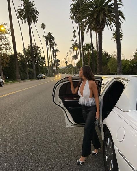 Emma Rose on Instagram: "on our way to vegas like… 🎰🎲💸🥂✨ introducing the cupcake top & party pants!! #EmmaRoseXBB LAUNCHING TOMORROW!!! 10.21 🤍" La Girl Aesthetic, Los Angeles Pictures, Los Angeles Aesthetic, Cali Life, Emma Rose, Party Pants, California Love, City Of Angels, La Girl