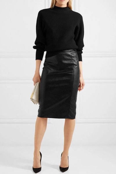 10 Fall Fashion Staples For Your Wardrobe - Blush & Pearls Skirt Leather Outfit, Rok Outfit, Black Leather Pencil Skirt, Skirt Diy, Leather Skirt Outfit, Black Leather Skirt, Faux Leather Pencil Skirt, Pencil Skirt Outfits, Edgy Chic