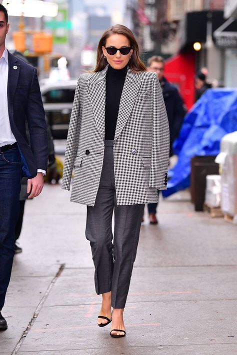 Celebrity Winter Outfits: 34 Looks We Want to Copy This Week | Who What Wear UK Street Style Celebrities, Long Beige Coat, Maroon Coat, Red Overcoat, Long Grey Coat, Unique Skirts, Long Down Coat, Beige Pullover, Business Chic