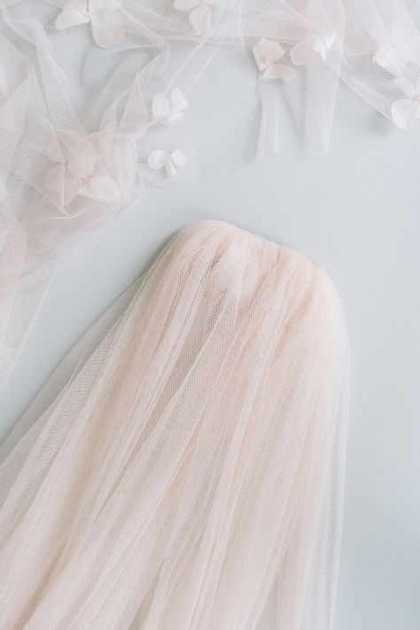 Light Pink Wedding Veil, Blush Veil Wedding, Blush Wedding Veil, Veil Ideas, Blush Veil, Bride Vibes, Pink Veil, Wedding Dresses 50s, Dresses 50s