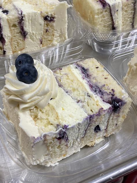 Blueberry Lemon Creme Cake: our... - OMG Chocolate Desserts Lemon Creme Cake, Creme Cake, Lemon Creme, Lemon Cream Cake, Blueberry Lemon Cake, Blueberry Cake, Lemon Cream, Homemade Desserts, Lemon Blueberry