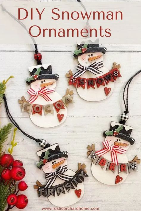 DIY Snowman Ornaments - Rustic Orchard Home Diy Christmas Crafts To Sell, Diy Snowman Decorations, Diy Snowman Ornaments, Snowman Crafts Diy, Easy Christmas Ornaments, Christmas Craft Fair, Diy Snowman, Snowman Christmas Ornaments, Christmas Décor