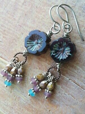 Aloha Flower, Czech Beads Jewelry, Boho Jewelry Diy, Czech Jewelry, Czech Glass Jewelry, Artisan Jewelry Earrings, Hawaii Jewelry, Flower Purple, Beaded Earrings Diy