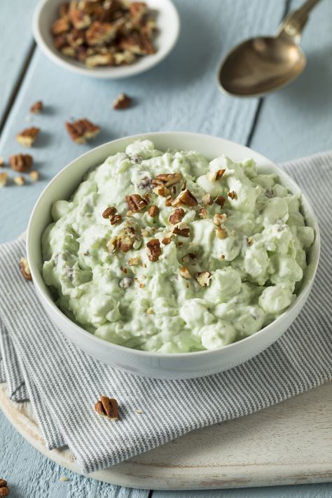 Pistachio Fluff Recipe - mom makes dinner Pistachio Delight, Pistachio Fluff, Watergate Salad, Pistachio Dessert, Best Thanksgiving Side Dishes, Fluff Recipe, Cooking With Beer, Pistachio Pudding, Sandwich Ingredients