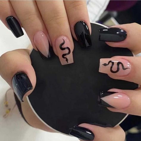 331 Foccna Black Square Press On Nails Snake Women's French False/Fake Nails Tips Medium Glossy Daily Wear Artificail Nails For Nail Art Manicure Decoration Black Halloween Nails, Square Press On Nails, Witchy Nails, Cute Acrylic Nail Designs, Healthy Advice, Black Nail Designs, Dark Nails, Nails Tips, Pretty Acrylic Nails