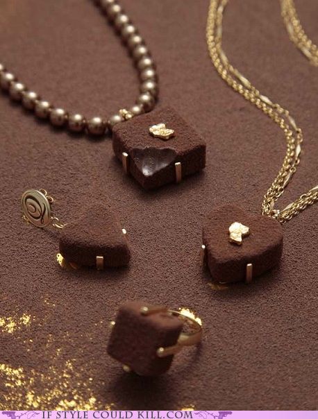 Chocolate Necklace, Chocolate Jewelry, Jewelry Product Shots, Fruit Jewelry, Food Accessories, Cat Brooch, Fancy Jewelry, Vintage Jewels, Jewelry Inspiration