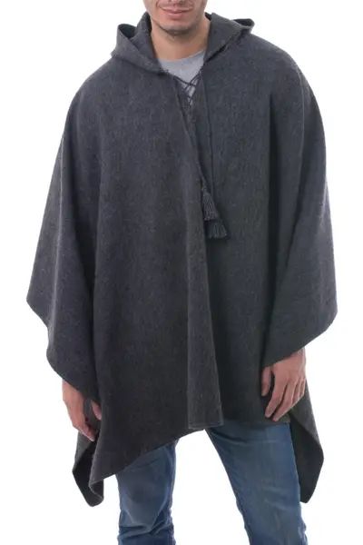 Hooded Poncho Pattern, Poncho Men, Mens Poncho, Grey Poncho, Peruvian Textiles, Nike Pro Women, Hooded Poncho, Contemporary Outfits, Sharp Dressed Man