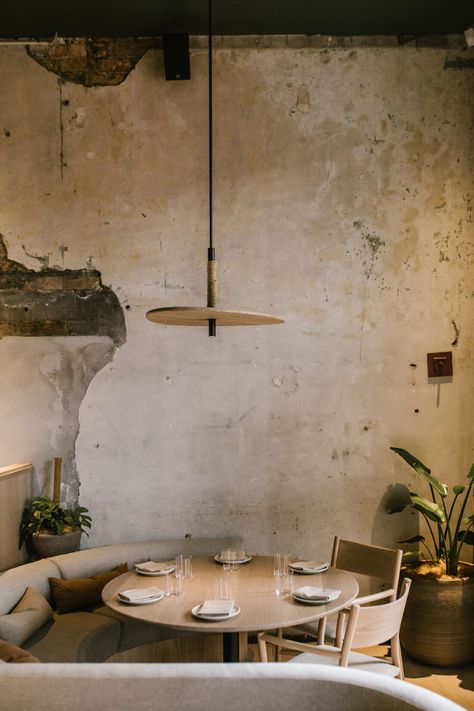 Mr Morris | Best Awards Italy Restaurant, Cool Restaurant, Perfect Circle, Stone Bench, Private Dining Room, Old Bricks, Home Magazine, Glazed Door, Game Concept Art