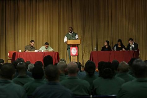 Prison vs. Harvard in an Unlikely Debate Inmate debate team is part of Bard College program helping give prisoners a chance for a better life Debate Team Aesthetic, Debate Team, Books 2024, Harvard Students, Prison Inmates, Harvard College, Bard College, Lions Gate, Correctional Facility