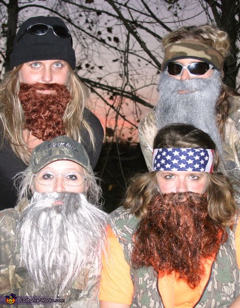 Duck Dynasty Costume for girl group on Halloween Duck Dynasty Halloween Costume, Duck Dynasty Costumes, Costumes For Groups, Costume Works, Homemade Costumes, Halloween Outdoor, Halloween Costume Contest, Duck Dynasty, Creative Costumes