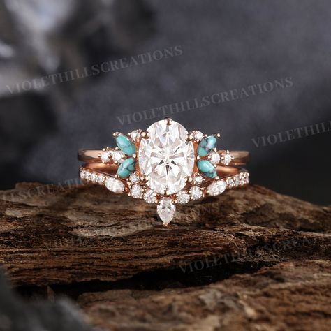 Oval Cut Moissanite Engagement Ring Set Marquise Cut Turquoise Ring Rose Gold Unique Moissanite Wedding Ring Set Anniversary Gift For Her Link to the Moss agate ring set: https://www.etsy.com/listing/1749549071 Setting with Marquise Ruby Stone: https://www.etsy.com/listing/174954084 ⨞Handmade item                                                                                                       ⨞Materials: 14k, 18k Gold, Rose gold, White gold Ring size can be choose from the selection box. ⨞E Western Wedding Rings Sets, Western Engagement Rings, Western Wedding Rings, Turquoise Wedding Rings, Country Western Wedding, Western Rings, Western Themed Wedding, Oval Cut Moissanite Engagement Ring, Pretty Engagement Rings