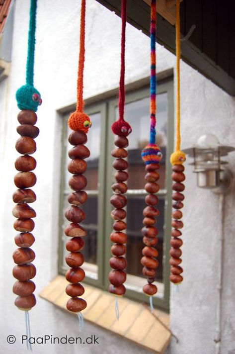 Conkers Craft, Fun Loom, Arts And Crafts House, Autumn Crafts, Snake Patterns, Coron, Craft Tutorial, Nature Crafts, Fall Diy