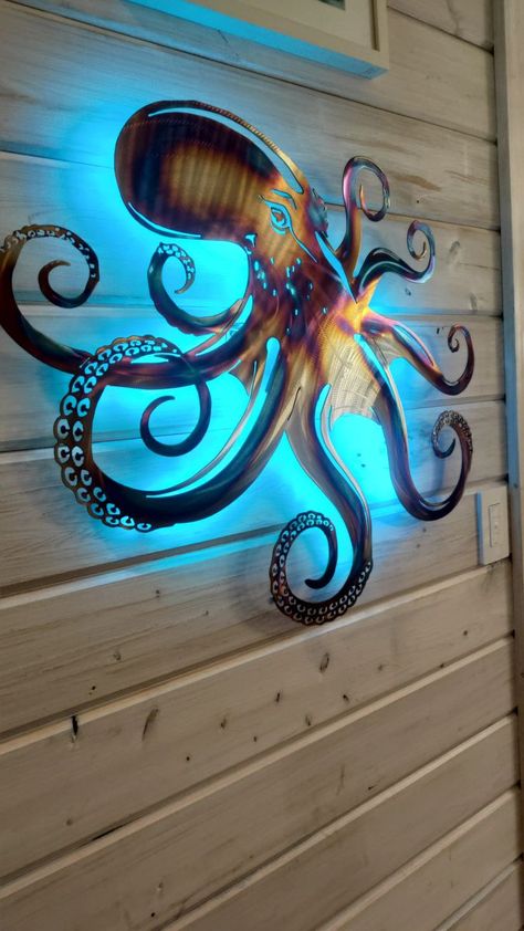 Beach Metal Art, Octopus Room Decor, Diy Octopus Decoration, Fish Furniture, Octopus Lamp, Metal Octopus, Octopus Bathroom, Kraken Art, Octopus Decor