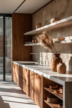 Wooden Modern Kitchen Design, Industrial Japandi Kitchen, Kitchen Wabi Sabi Style, Japandi Home Bar, Kitchen Countertop Inspiration, Wabi Sabi Kitchen Cabinets, Wabi Sabi Kitchen Design, Japandi Stairs, Egger Kitchen Design