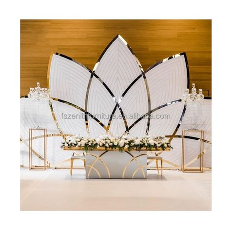 Fancy Wedding Stage Decoration Gold Back Drops Stand Event Lotus Acrylic Floral Backdrop https://m.alibaba.com/product/1600317696772/Fancy-Wedding-Stage-Decoration-Gold-Back.html?__sceneInfo={"cacheTime":"1800000","type":"appDetailShare"} Winter Wedding Ceremony Decorations, Flower Wedding Backdrop, Acrylic Backdrop, Engagement Stage Decoration, Wedding Stage Design, Wedding Backdrop Decorations, Backdrop Wedding, Stage Backdrop, Event Backdrop