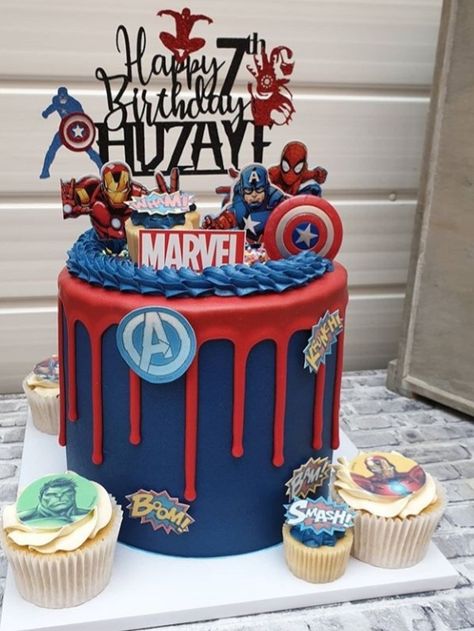 Avengers Bday Cake, Avengers Drip Cake, Superhero Drip Cake, Superhero Birthday Cake Buttercream, Avengers Buttercream Cake, Marvel Superhero Cake, Marvel Themed Cake, Simple Marvel Cake, Super Hero Cake Ideas