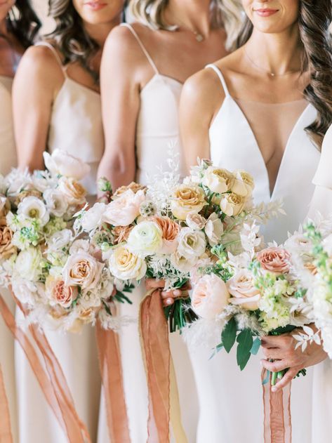 Gallery Color Palette For Wedding, Mixed Metals Wedding, Blush Pink Wedding Flowers, Classic Wedding Details, Fall Bridesmaid, Gold Wedding Flowers, Lace Bouquet, Blush Wedding Colors, Daniel Kim