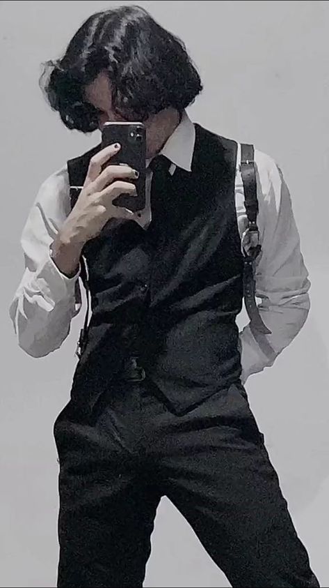 Hot Formal Outfits Men, Formal Clothes Aesthetic Men, Elegant Classy Aesthetic Outfit Men, Spy Outfits Male, Edgy Formal Outfits Men, Goth Prom Suit Men, Casino Aesthetic Outfit Male, Edgy Suits Men, Hot Suits For Men Aesthetic