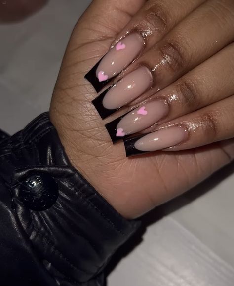 Beginner Nail Designs, Black French Tip, Black French Tips, French Tip Acrylic Nails, Black French, Minimalist Nails, Heart Nails, Dream Nails, Funky Nails