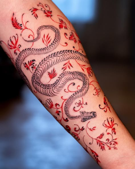 Oozy (@oozy_tattoo) • Instagram photos and videos Ornamental Arm Tattoo, Oozy Tattoo, Porcelain Tattoo, Tattoos 2023, Tattoo Wallpaper, Red Dragon Tattoo, J Tattoo, Pattern Snake, Flamingo Tattoo