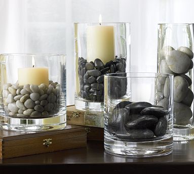 6 Ways To Decorate With Rocks - It doesn’t get any more organic and natural than to decorate with rocks. There’s a certain zen, a certain precious, real feeling a space gets when you use nature’s creations as the focal point or ways to accessorize. Yes you can use them in planters, but you could also display them in a glass candle holder or vase! It’s edgy and chic without all the fuss. Sala Zen, Salon Remodel, Deco Zen, Zen Room, Deco Nature, Zen Decor, Spa Decor, Nature Inspired Decor, Spa Room