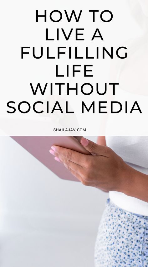 Can you live a life and build a career without social media? Is it worth giving up social media? One woman's experience will tell you how you can thrive without social media Living Without Social Media, No More Social Media, Life Without Internet, Life Without Social Media, Side Jobs From Home Extra Money, Leaving Social Media, No Social Media, Study Girl, How To Be More Organized