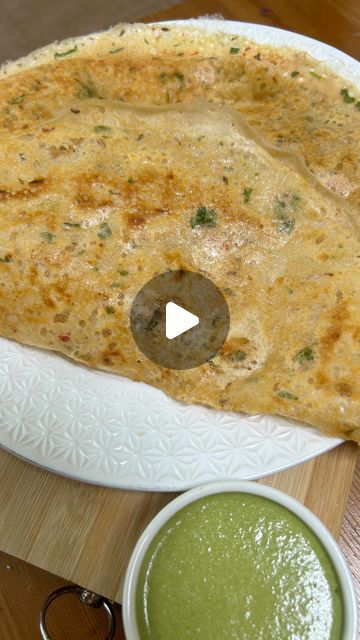 Wheat Dosa Recipe, Instant Breakfast Recipes Indian, Rava Dosa Recipe, Healthy Indian Breakfast, Wheat Dosa, Instant Dosa Recipe, Dosa Chutney, Indian Breakfast Recipes, Instant Breakfast Recipe