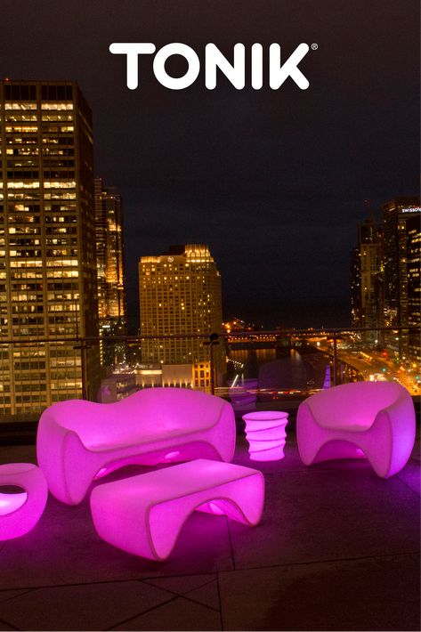 Light Up Furniture, Led Furniture Design, Party Furniture Ideas, Fun Outdoor Seating, Unique Outdoor Furniture, Funky Outdoor Furniture, Lighted Furniture, Led Architecture, Rooftop Seating