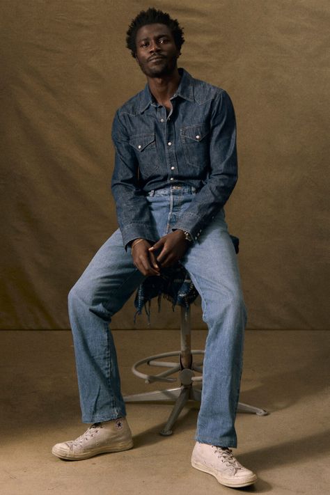 Western Outfit Men, Mid Wash Jeans, Raw Denim Jacket, Double Denim Outfit, Denim Outfit Men, Denim Editorial, Double Denim Looks, Jeans Outfit Men, Blue Denim Shirt