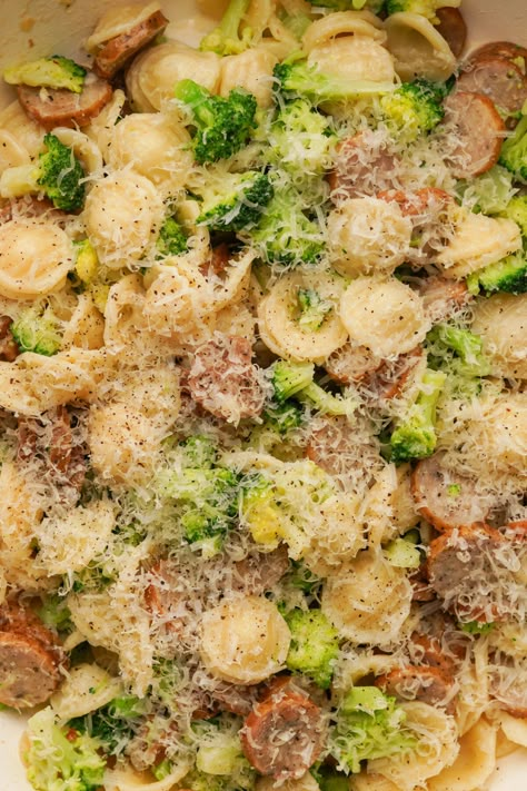 This Broccoli Sausage Pasta is one of my favorite weeknight dinners. Easily mix protein, veggies and pasta into a delicious dish that adults and kids will love. Sausage Vegetable Pasta, Chicken Sausage Broccoli Pasta, Brats Pasta Recipes, Sage Sausage Recipes Dinners, Sausage Broccoli Recipes, Sausage Dinner Recipes Healthy, Pasta Broccoli Recipes, Sausage Veggie Pasta, Smoked Sausage Broccoli