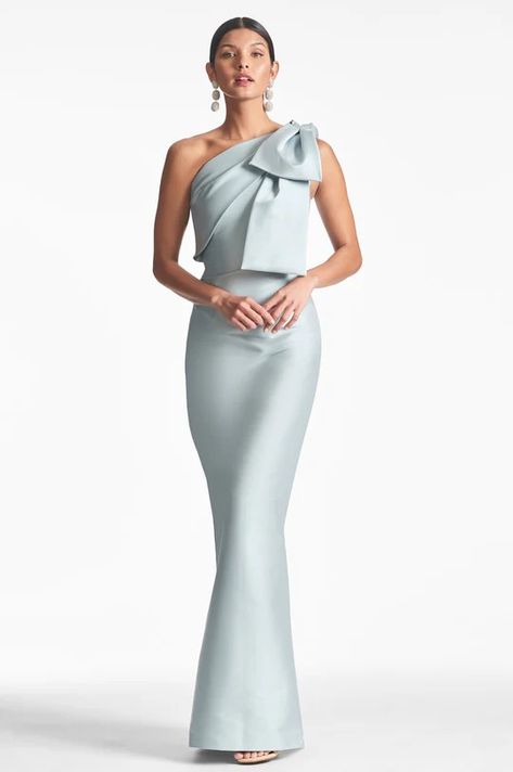 Mother of the Bride or Groom Dresses - Elegant Gowns – Sachin & Babi Sleek Mother Of The Bride Dresses, One Shoulder Dress Jewelry, Mother Of The Bride Dresses Blue, One Side Dress, Modern Mother Of The Bride, Long Elegant Dresses, Creating Clothes, Events Dresses, Mother Of The Bride Fashion