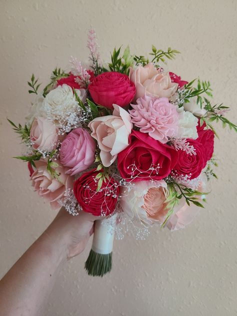 This beautiful mix of fuschia/hot pink and blush tones features handmade wooden flowers and faux greenery. Hand dyed and put together just for you, this bouquet will add the beautiful shades of pink to your event - perfect for any season and wedding theme! Pictured is 10 inches in diameter. To purchase matching boutonnieres, look here: https://www.etsy.com/shop/mydinosaurdreams/?section_id=21264911 To purchase matching corsages, look here: https://www.etsy.com/shop/mydinosaurdreams/?section_id=2 Hot Pink And White Prom Bouquet, Pink And Silver Prom Bouquet, Pink And White Prom Flowers, Pink And White Flowers Bouquet, Hot Pink Flower Bouquet Prom, Pink Fall Wedding Flowers, Hot Pink Wedding Decor, Hot Pink Wedding Decorations, Hot Pink Prom Bouquet